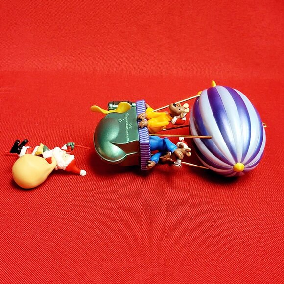 Hallmark  Kris and the Kringles Magic Movement 2005 Christmas Ornament - Picture 9 of 12